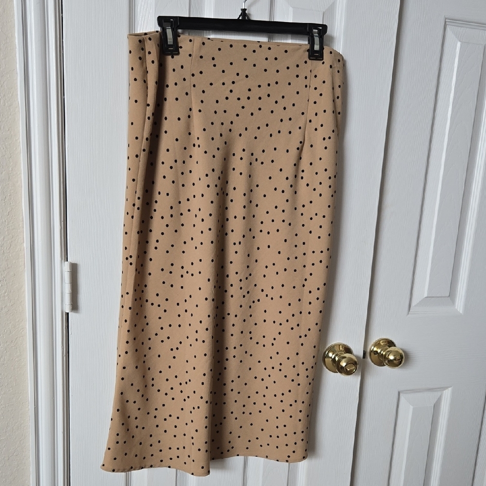 Elegant Tan Maxi Skirt with Black Polka Dots